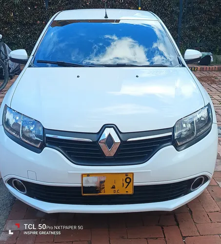 Renault Logan 1.6 Privilege / Intens
