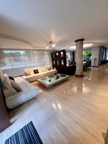 Venta. Casa. Altamira. Caracas
