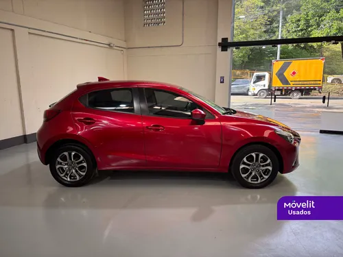 Mazda 2 GRAND TOURING LX