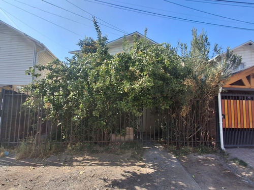 Casa En Venta De 3 Dorm. En Los Andes