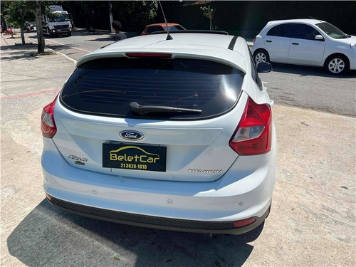 Imagem 4 de 14 de Ford Focus 2.0 Titanium Hatch Plus 16v Flex 4p Powershift