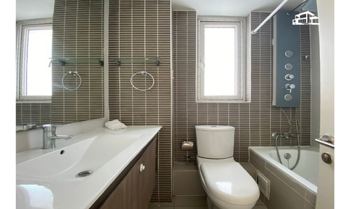 Lindo Dúplex Con Terraza Privada: Quincho Y Jacuzzi. Holanda