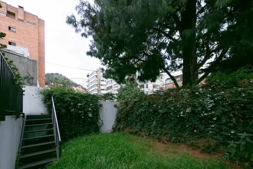 Casa En Venta En El Nogal. Cod V3896