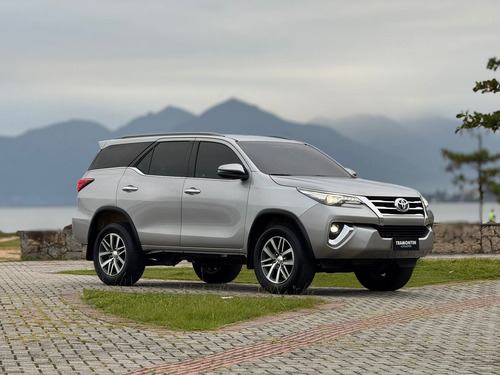 Toyota Hilux SW4 2.8 16v
