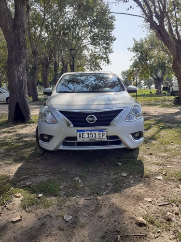 Nissan Versa Advance Mt