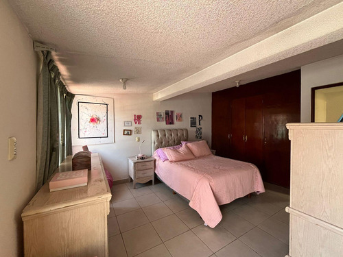 Venta De Casa En Privada En La Colonia Las Haciendas Metepec