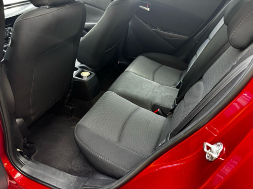 Mazda 2 1.5 Touring Sedan