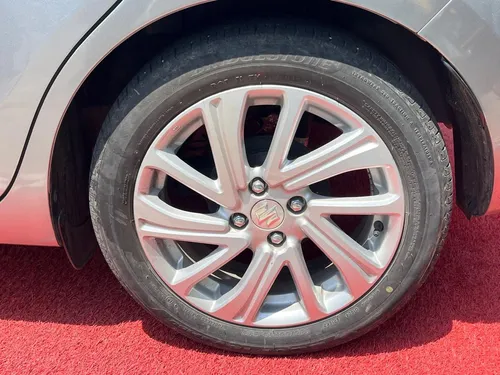 Suzuki Swift Hibrido 1.2 Mt