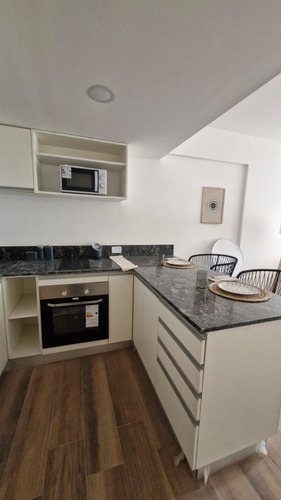 1 Ambiente | Av. San Juan Al 3900