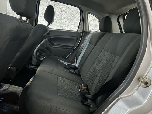 Ford Fiesta 1.0 MPI PERSONNALITĂ 8V GASOLINA 4P MANUAL