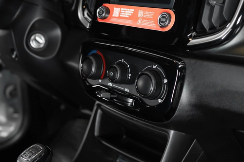 Imagen 20 de 25 de Fiat Strada Freedom - Motorland Permuto / Financio