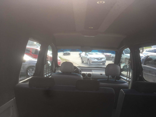 Imagen 10 de 11 de Renault Kangoo 2012 1.6 2 Furgon Confort Cd Svt 1plc