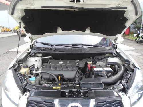 Nissan Qashqai 2.0l 4wd +2 4x2