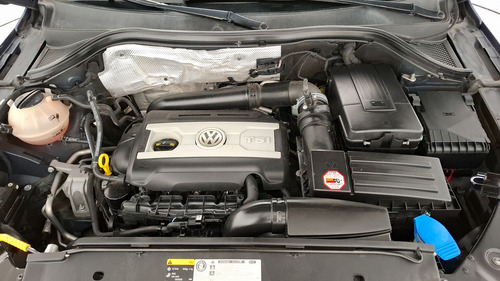 Volkswagen Tiguan 2.0 Paquete Sport & Style