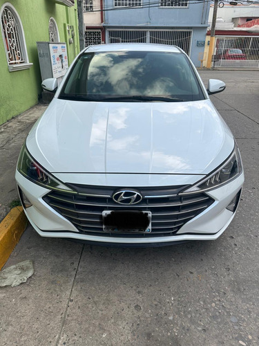 Hyundai Elantra 2.0 Gls Premium At
