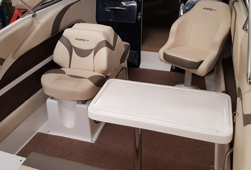 Imagen 7 de 10 de Lancha Amarinta 620 Cuddy C/ 150 Hp