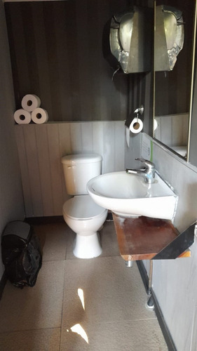 Casa En Venta De 5 Dorm. En Providencia