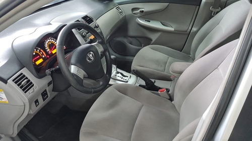 Imagem 9 de 10 de Toyota / Corolla