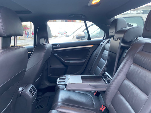 Volkswagen Bora 2.5 Gli Tiptronic Turbo Piel Qc At