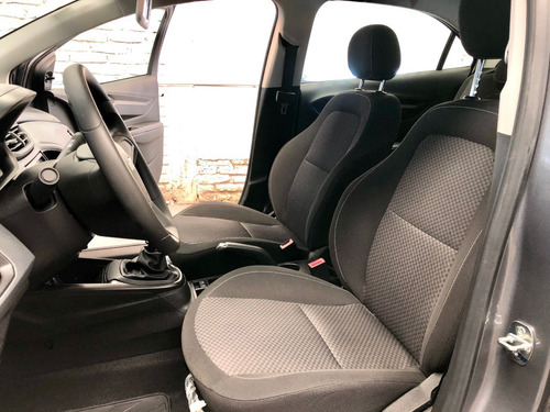 Chevrolet Onix Plus 1.4 Base