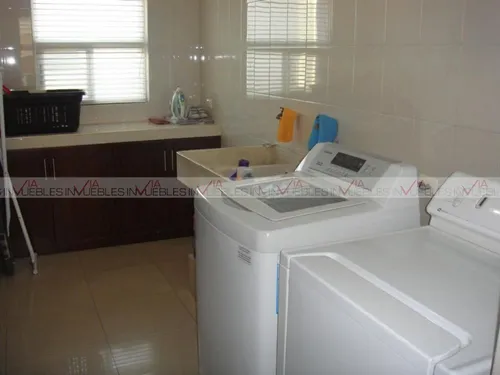Venta Casa Cumbres 6 D En Monterrey