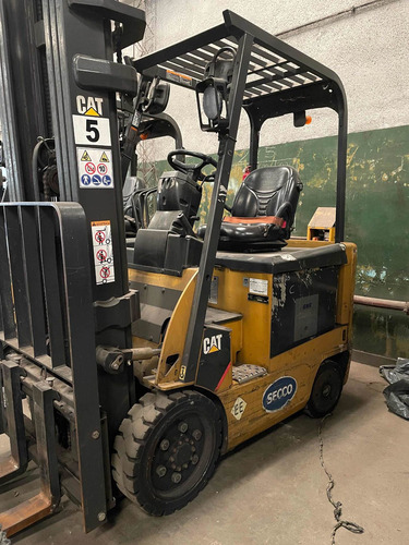 Autoelevador Electrico Caterpillar Cat Desplazador