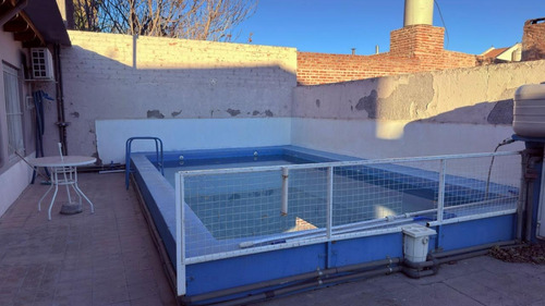 Casa De 3 Dormitorios Con Pileta