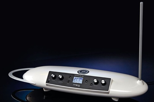 Sintetizador Moog Theremini 