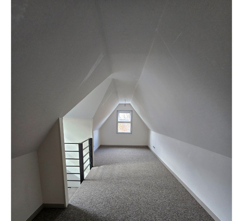 Arrienda Casa 3d; 3b+estaci. 150 M2. Miraflores 632 Peñaflor