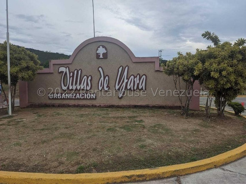 Imagen 15 de 30 de !!sp!! Casa En Venta Villas De Yara Barquisimeto Lara, Venezuela. Selena Pacheco, Contacto 0424-5197639. Cod. Flex # 23-10392 $ 11000 3 Dormitorios 2 Baños 200 M²
