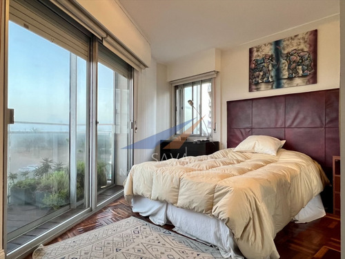 Alquiler Apartamento 3 Dormitorios + Serv. En Punta Carretas! A Pasos De La Rambla!