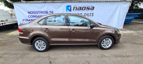 Imagen 2 de 14 de Volkswagen Vento 2018 1.6 Confortline Mt