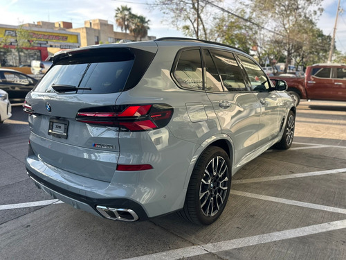 BMW X5 4.4 V8 M60I