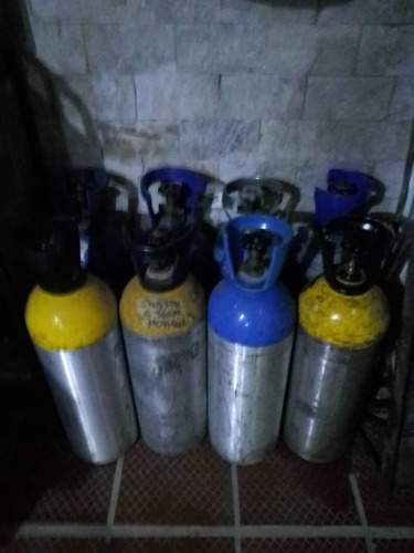 Imagen 2 de 4 de Bombona Co2