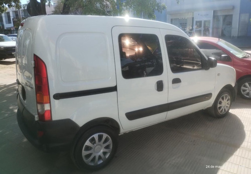 Imagen 4 de 12 de Renault Kangoo Confort Ph3 5as Con Gnc Recibo Menor Financio