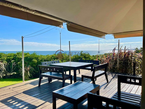 Imagen 19 de 30 de Casa En Venta Playa Mansa Frente Al Mar Cuatro Dormitorios - Punta Del Este Mansa