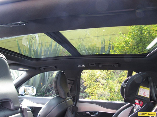 Imagen 20 de 25 de Volvo Xc90 2.0 Awd T6 R-desing