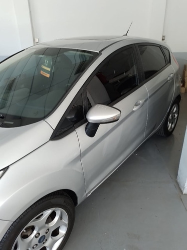 Imagen 2 de 15 de Ford Fiesta Kinetic Design Titanium