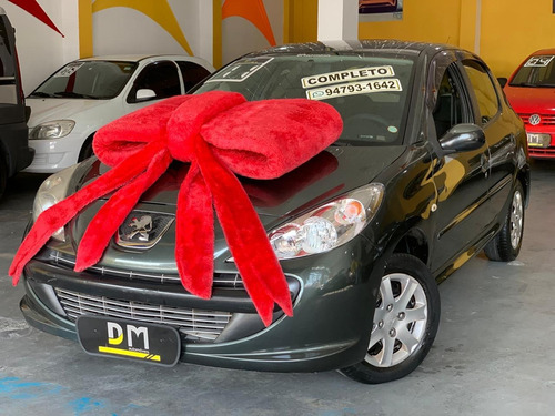 Peugeot 207 1.4 Xr Flex 5p - 2010/2011