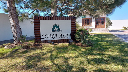 En Loma Alta Residencial Desde $200,000 De Enganche