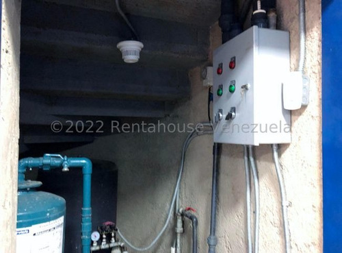 Imagen 11 de 14 de Edificio En Alquiler En Los Dos Caminos. Mls #23-15494