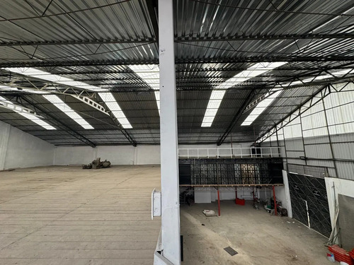 Renta De Bodega Amplia En Isabel La Católica, En Benito Juárez, Con Excelente Iluminación