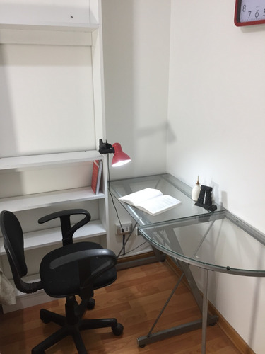 Imagen 10 de 19 de Alquiler Habitaciones Amobladas C/baño Privado Super Seguro, Cómodo, Excelente Ubicación Amplias Ventanas Aislantes Térmicas Y Anti Ruido Ingreso Independiente.