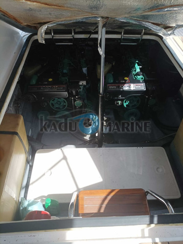 Imagem 10 de 14 de Solara 410 Fly 2 X Mercruiser T D I 370 H P Confira!!!