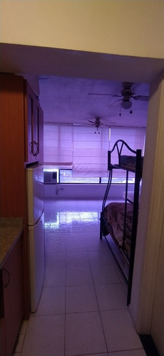 Imagen 3 de 10 de Bello Apartamento Tipo Estudio (higuerote)