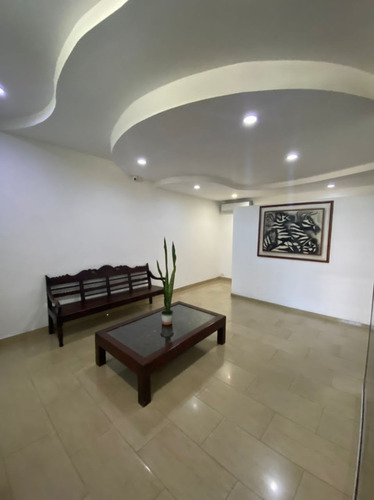 Imagen 4 de 11 de Apartamento Vacacional En Alquiler Residencias Barcelona Suites, Sector El Viñedo