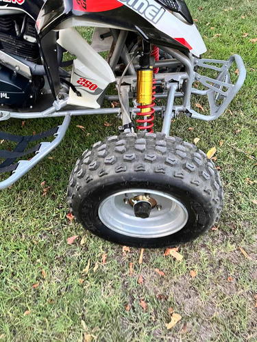 Imagen 19 de 25 de Motomel Volcano 250cc.
