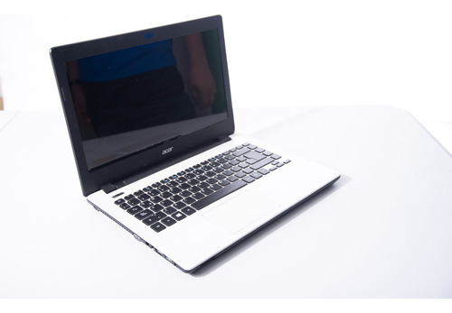 Acer Aspire E5-411 Para Refacciones (solo Piezas) (Usado)