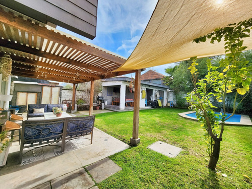 Amplio Jardin - Remodelada - Bradford
