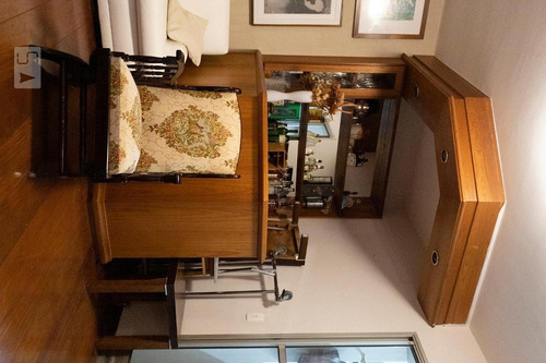 Apartamento À Venda - Moema, 3 Quartos, 200 - S893112233